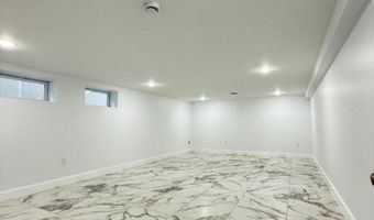 92 W 6Th St, Bayonne, NJ 07002