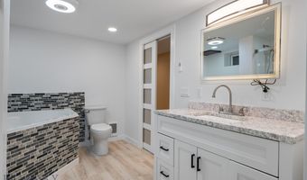 411 W 7th St, Anaconda, MT 59711