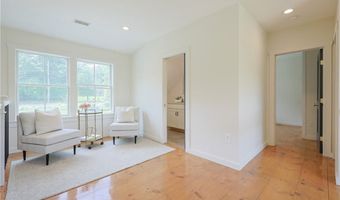 26 Old Stone Church Rd, Little Compton, RI 02837