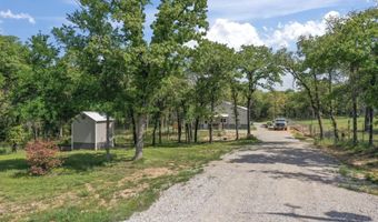 250 Creek Crossing St, Alvord, TX 76225