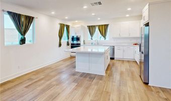 2750 W 182nd St 112, Torrance, CA 90504