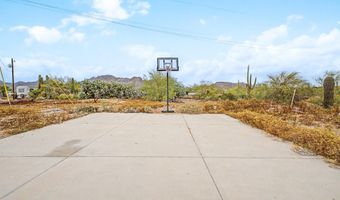1065 W WHITELEY St, Apache Junction, AZ 85120
