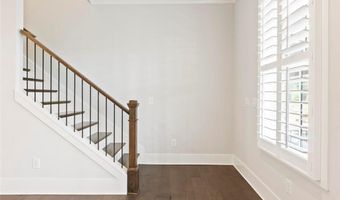 355 Chiswick Cir, Alpharetta, GA 30009