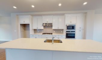 2907 Corston Rd, Ann Arbor, MI 48105