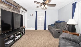 128 S Main St, Avilla, IN 46710