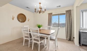 3350 N Carriageway Dr 411, Arlington Heights, IL 60004