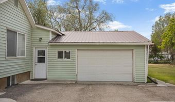 326 Arthur St, American Falls, ID 83211
