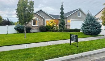 3809 Willow Ridge Dr, Ammon, ID 83406