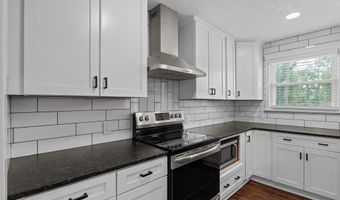 4032 Rio Pinar Dr, Augusta, GA 30906