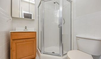 130 Francesca Way, Amityville, NY 11701