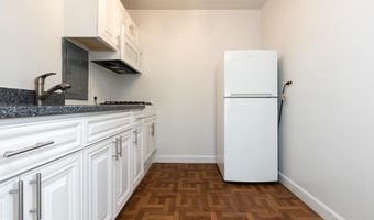 730 24TH St NW, Washington, DC 20037