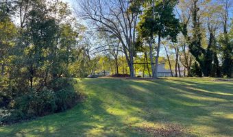 25162 Mid Rd, Batesville, IN 47006