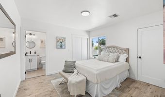 9753 Mercedes Ave, Arleta, CA 91331
