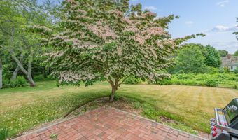 3528 Main St, Barnstable, MA 02630