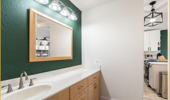 98-450 Koauka Loop 401, Aiea, HI 96701