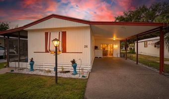 26 Leisure Dr, Auburndale, FL 33823
