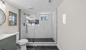 4405 LAUREL Rd, Alexandria, VA 22309