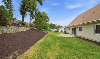 12410 ROCKLEDGE Dr, Bowie, MD 20715