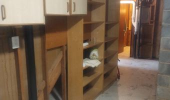5008 REGINA Dr, Annandale, VA 22003