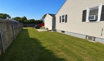 52 Tiffany St, North Providence, RI 02904