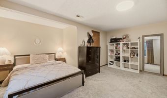 4109 N Danbury St, Bel Aire, KS 67220