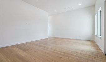 8809 E Covell Rd, Arcadia, OK 73007