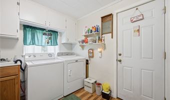9328 Foote Rd, Akron, NY 14001