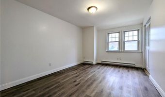 10 Scuppo Rd B6, Danbury, CT 06811
