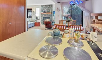 6201 Willow Ln, Boulder, CO 80301