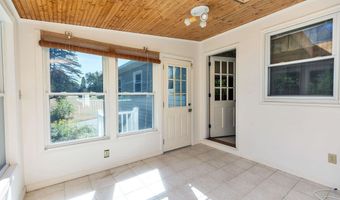 377 High St, Candia, NH 03034