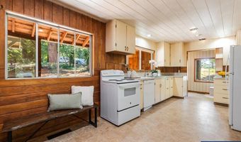 33744 Meeker Hill Rd NE, Albany, OR 97322