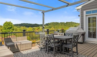 313 Crest Ln, Adams Twp., PA 16046