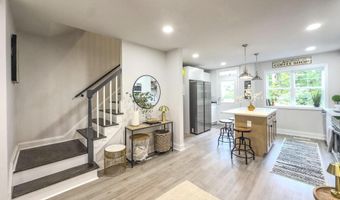 3107 MONTROSE Ave, Alexandria, VA 22305