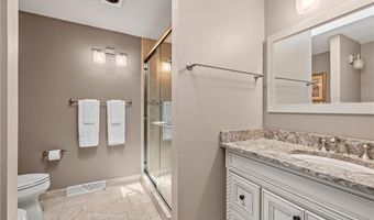 64 Starr Dr, Narragansett, RI 02882