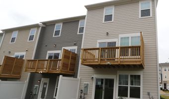 2732 Hunter Woods Dr, Apex, NC 27502