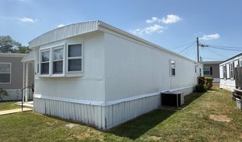 14 HILLTOP Ave, Akron, PA 17501