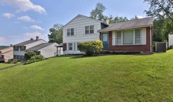 2870 WOODLAND Rd, Abington, PA 19001
