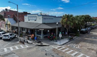 219 Fred Meyer St, Apalachicola, FL 32320