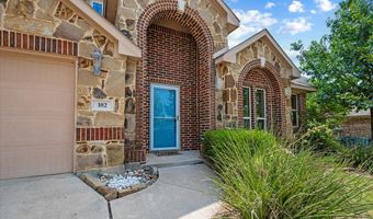 102 Briarstone Dr, Alvarado, TX 76009