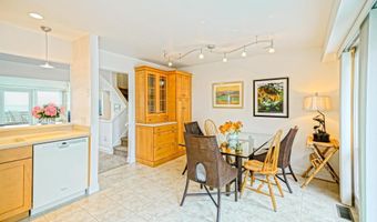 53 CAPE HENLOPEN Dr 6, Lewes, DE 19958