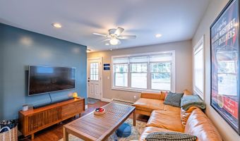 397 Ethan Allen Pkwy, Burlington, VT 05408