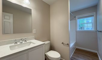 24 Pearl St 2, Ayer, MA 01432