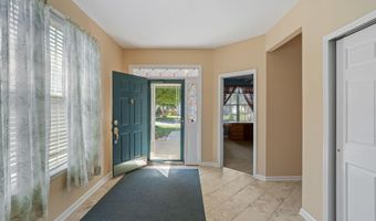 6 MOUNTAIN STREAM Ct, Barnegat, NJ 08005