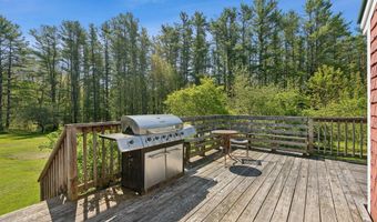 592 Old Stage Rd, Arrowsic, ME 04530
