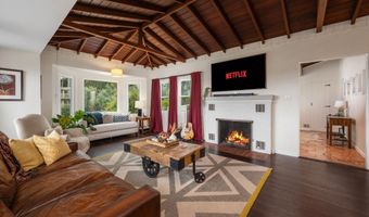 8535 Hillcrest Ave, La Mesa, CA 91941