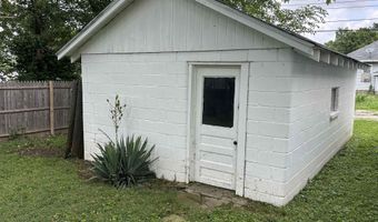 508 W 5th St, Bicknell, IN 47512