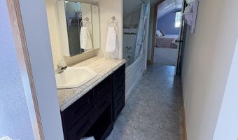 901 Maple St, Atlantic, IA 50022