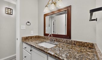 5352 Thomas Pl NE, Albuquerque, NM 87111