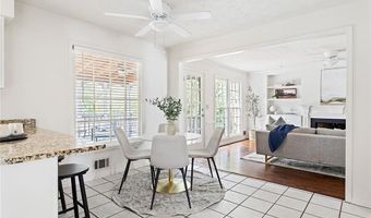 994 Coach House Dr, Tucker, GA 30084