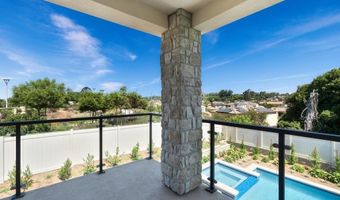 2916 Highland Dr, Carlsbad, CA 92008